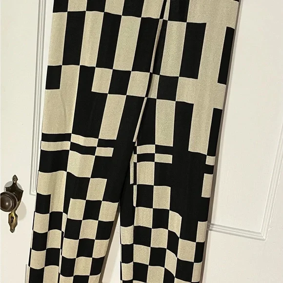 Paloma Wool Black and Cream Textured Knit - Picture 4 of 4